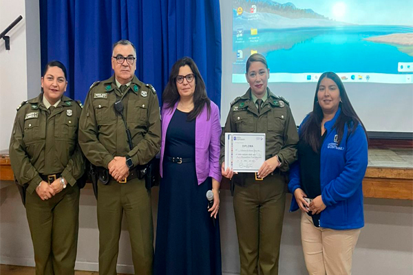Carabineros_de_Chile_en_Felisa_Tolup_2.jpeg
